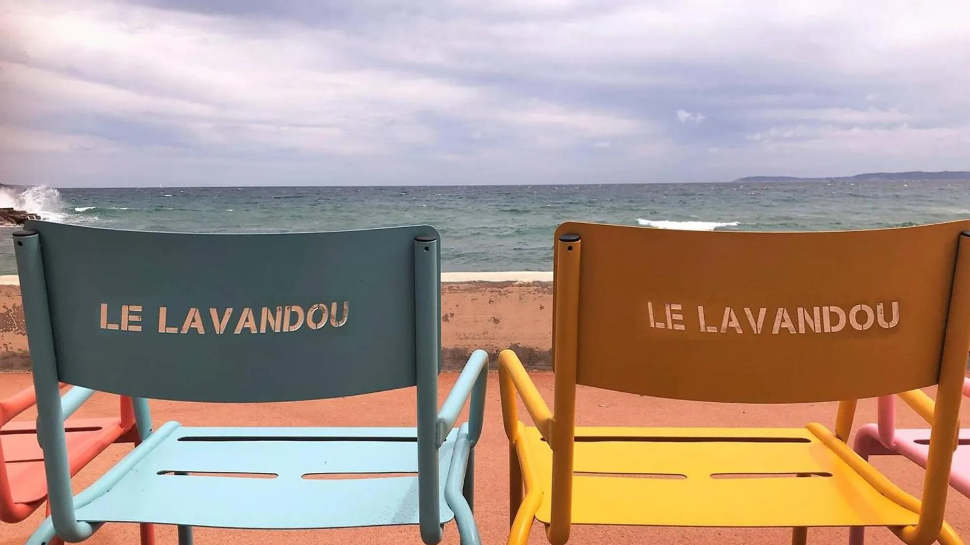 Appartement Moderne Avec Jardin Et Grande Terrasse, Proche Plage Et Commerces - Le Lavandou - Fr-1-251-835